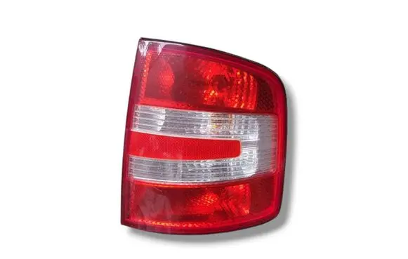 Skoda Fabia Mk1 (6Y) Rear/tail lights YU3X-13A602-AAB 6Y9945112B