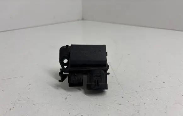 Peugeot 308 Heater blower motor/fan resistor 9673999980 F21820020403 RA8915054