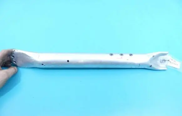 Tesla Model S Front strut bar 1007924-00-E-02 IMPRK1148779