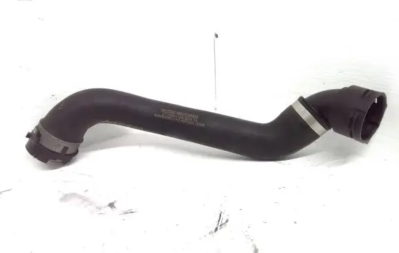 Mercedes-Benz GLC C253 Engine coolant pipe/hose A2535019582