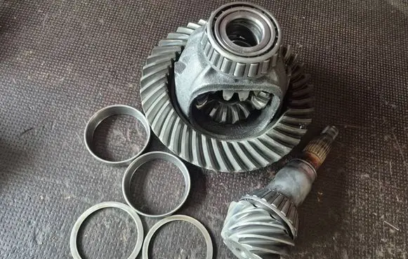 Mitsubishi L200 Front differential MR535863