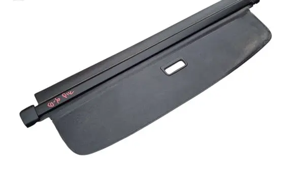 Volkswagen Golf VI Parcel shelf load cover