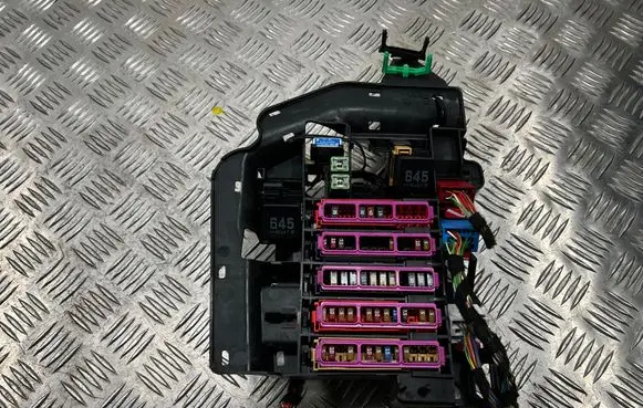 Audi Q5 SQ5 Fuse box set 80C971845 7P6937545 443937105B