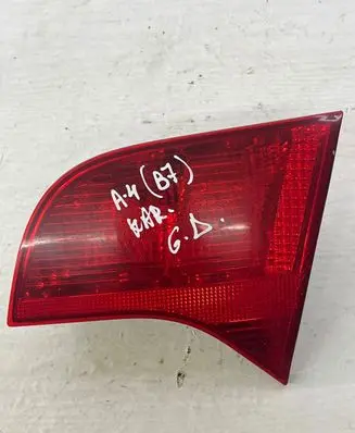 Audi A4 S4 B7 8E 8H Tailgate rear/tail lights 8E9945094 484502 ULO749002
