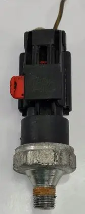 Jeep Grand Cherokee (WJ) Oil pressure sensor 
