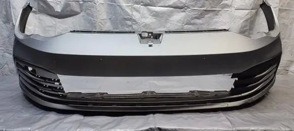 Volkswagen Golf VIII Front bumper 5H0807221H