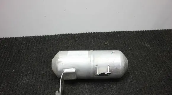 Land Rover Range Rover Sport L461 Air suspension tank/reservoir M8E25B709BB