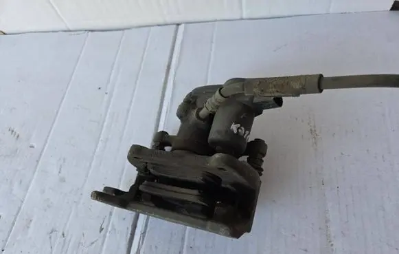 Rear brake caliper