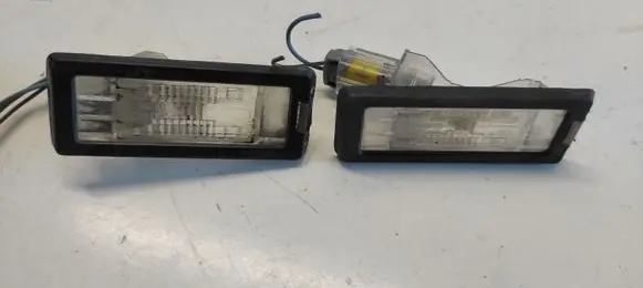 Renault Scenic II - Grand scenic II Number plate light 8200013577F 57749 A56