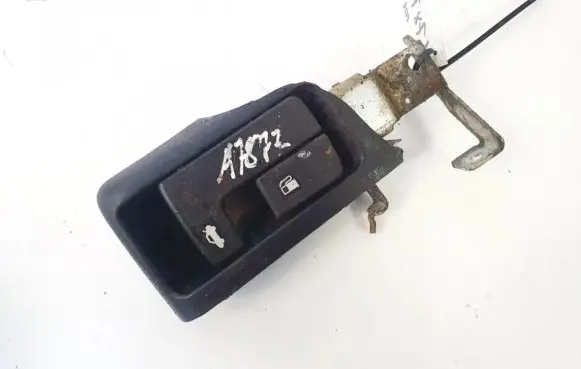 Subaru Legacy Fuel tank opening switch 