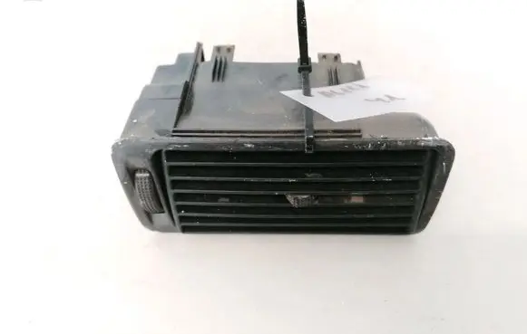 Volkswagen Golf IV Dash center air vent grill 1J1815716