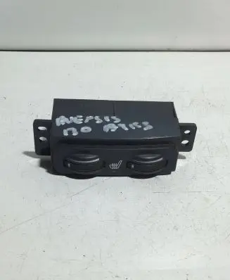 Toyota Avensis T250 Seat heating switch 453417