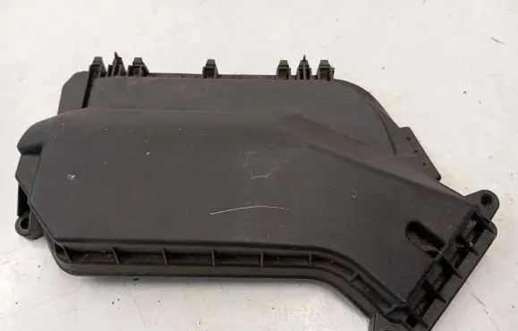 Porsche Macan (95B) Fuse box cover 8K2907613