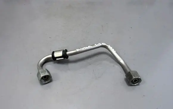 Ford Kuga II Fuel line pipe DS7G9D354EA