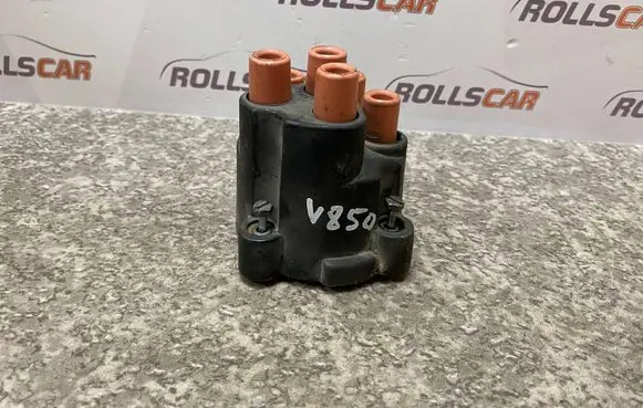 Volvo 850 Spark distributor cap 1235522408