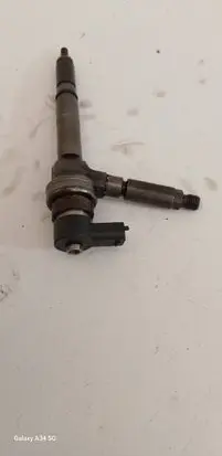Opel Astra H Fuel injector 0445110174