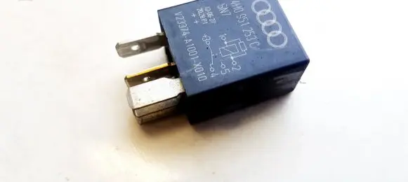 Audi A8 S8 D4 4H Other relay 4H0951253C V23374-A1001-X010