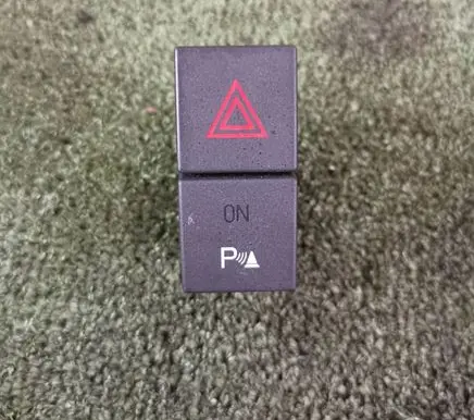 Ford C-MAX I Hazard light switch 7M5T15A860AA