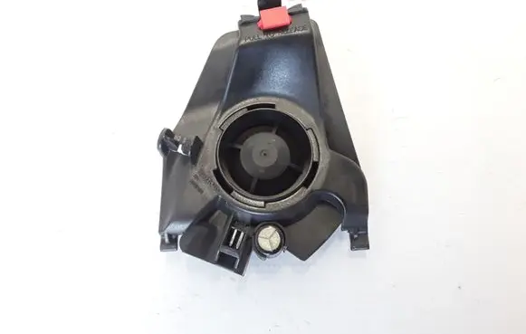 Volvo XC70 Front door speaker 8633993