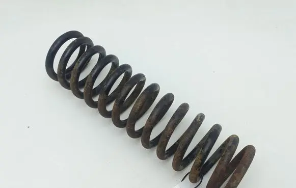 Mercedes-Benz COMPAKT W115 Front coil spring