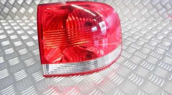 Volkswagen Touareg I Rear/tail lights 7L6945096K