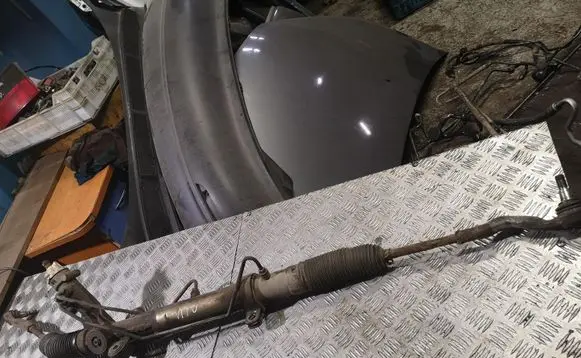 Mercedes-Benz Vito Viano W639 Steering rack 6394601300
