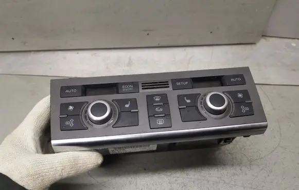 Audi A6 S6 C6 4F Climate control unit 4F1820043J