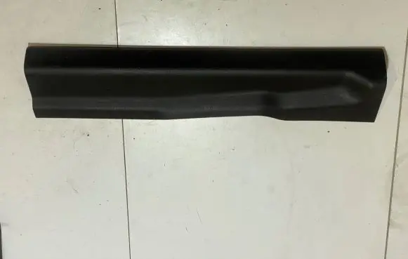 Ford Mustang VI Front sill trim cover FR3B6313201AFW