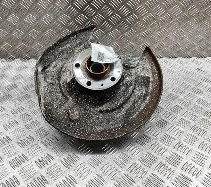Volvo XC90 Rear wheel hub 32395004