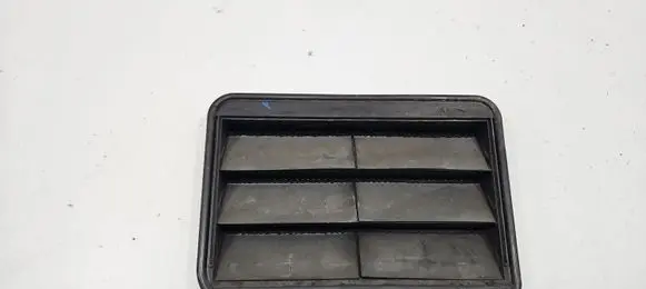BMW 3 F30 F35 F31 Quarter panel pressure vent 9176945