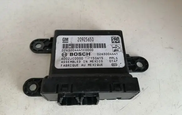 Chevrolet Camaro Parking PDC control unit/module 20925650