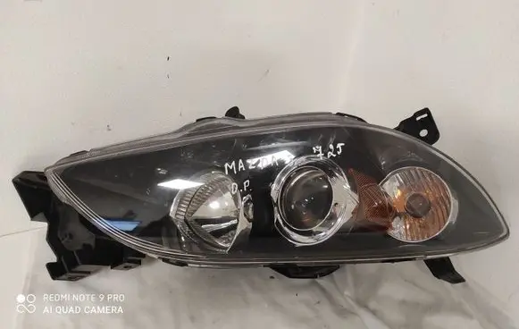 Mazda 3 I Headlight/headlamp