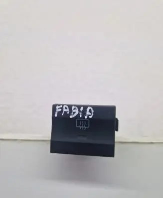 Skoda Fabia Mk1 (6Y) Windscreen/window heater switch 6Y0959621