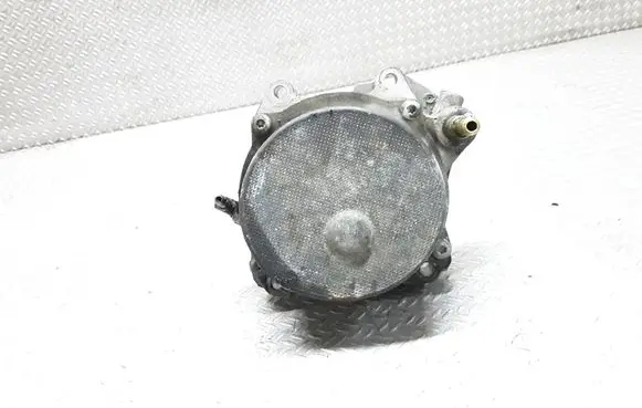 Vacuum pump