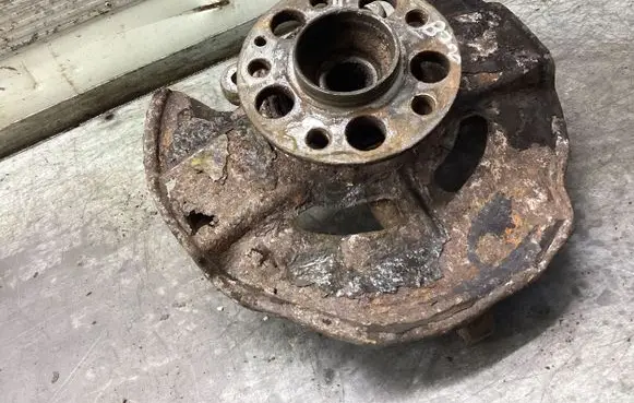 Mercedes-Benz B W245 Front wheel hub