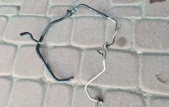 Opel Insignia B Vacuum line/pipe/hose 55493268