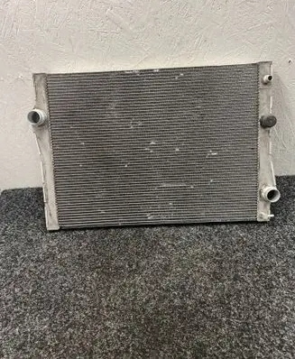 BMW X5 F15 Coolant radiator 7807624