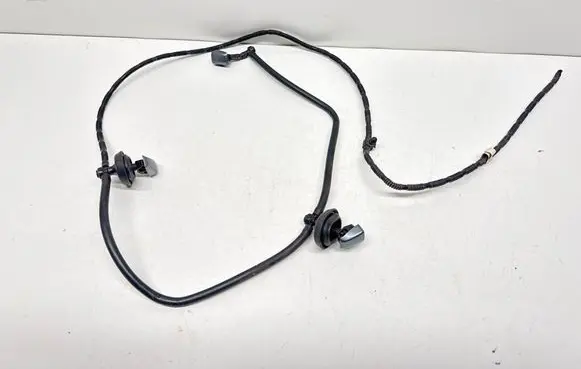 Volvo V40 Windshield washer spray nozzle 30747385