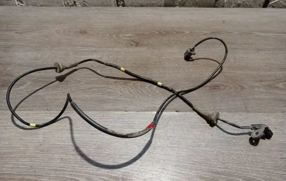 Volvo S60 ABS rear brake sensor 10071162123 30773742