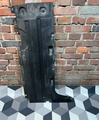 BMW X3 F25 Front underbody cover/under tray 7213672