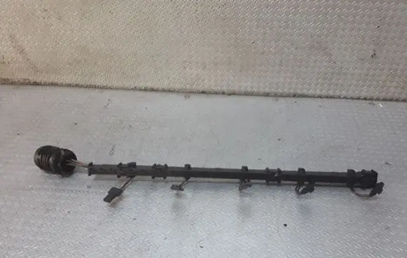 Volkswagen Touareg I Fuel injector wires 070971033