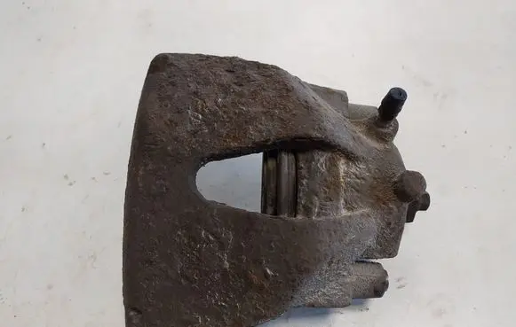 Opel Zafira A Front brake caliper