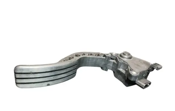 Renault Trafic III (X82) Accelerator throttle pedal 180020024R