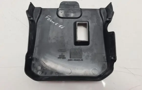 Ford Focus Battery box tray cover/lid AM5110A659AB