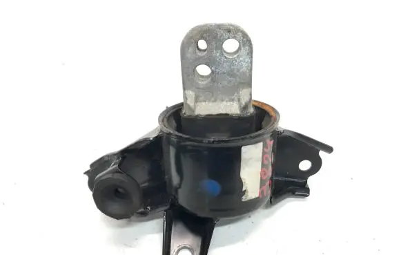 Hyundai i30 Engine mount bracket 21832-0Q000