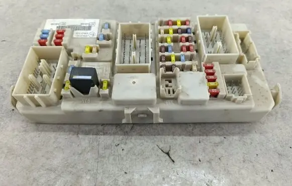 Ford Focus Fuse box set 7M5T14A073DD