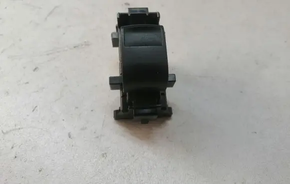 Toyota Auris 150 Electric window control switch 8292782