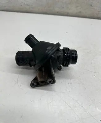 BMW 3 F30 F35 F31 Thermostat/thermostat housing 10106811 EG758