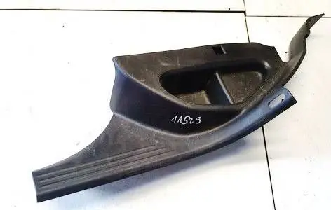 Volvo V40 Rear sill trim cover 31403180