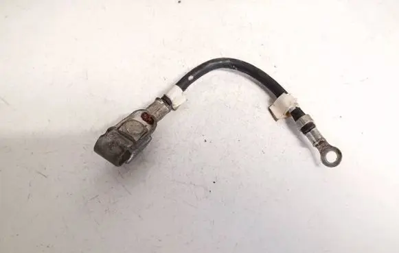 Toyota Prius (XW20) Positive cable (battery)